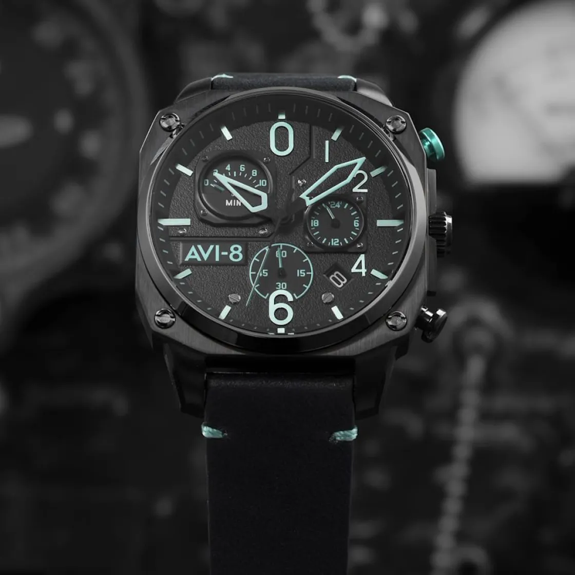 montre_avi_hawker_hunter__6.webp Homme AVI-8 Montre Hawker Hunter AV-4052-05