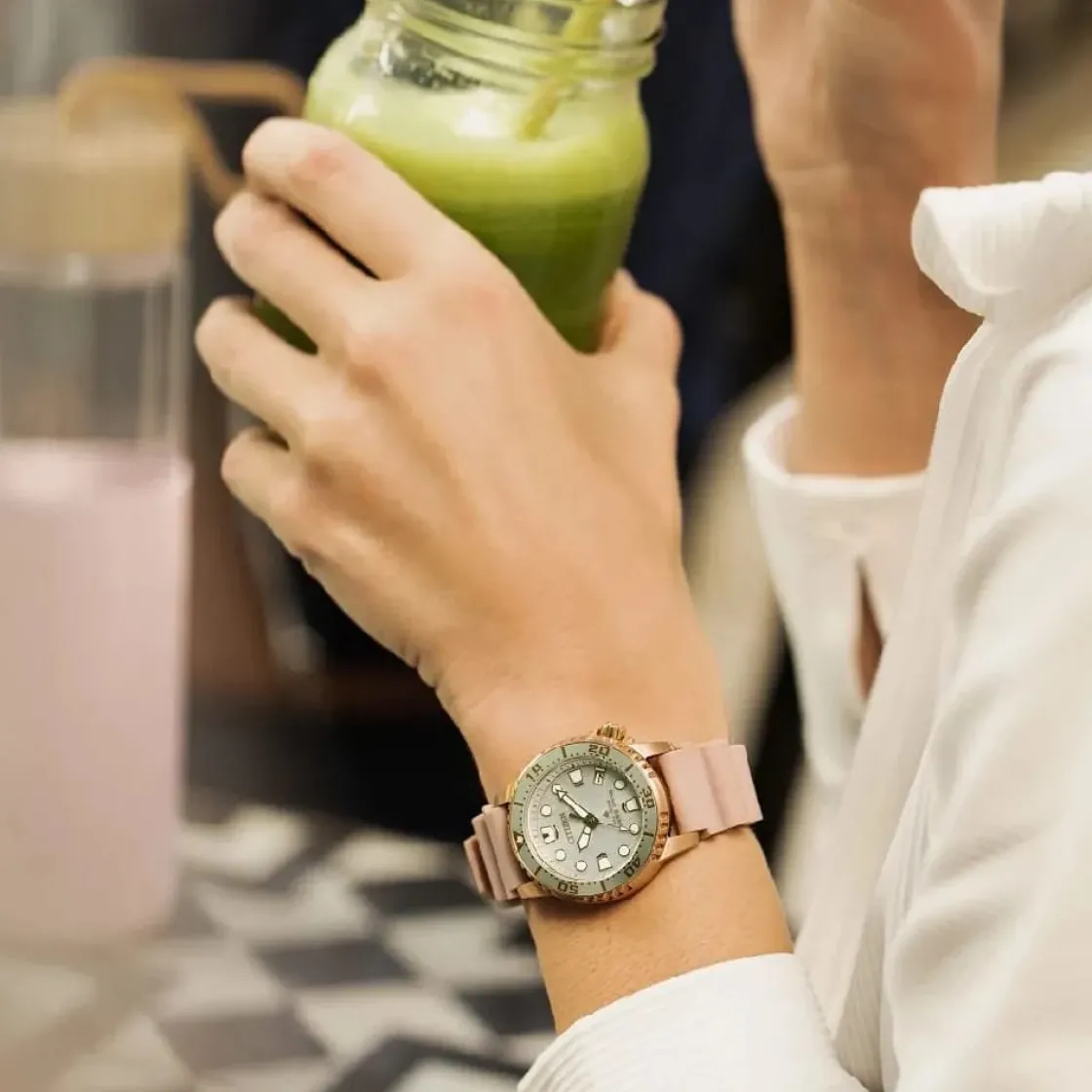 montre_citizen_pro_master_2.webp Femme Citizen Montre Pro Master Ladies EO2023-00A