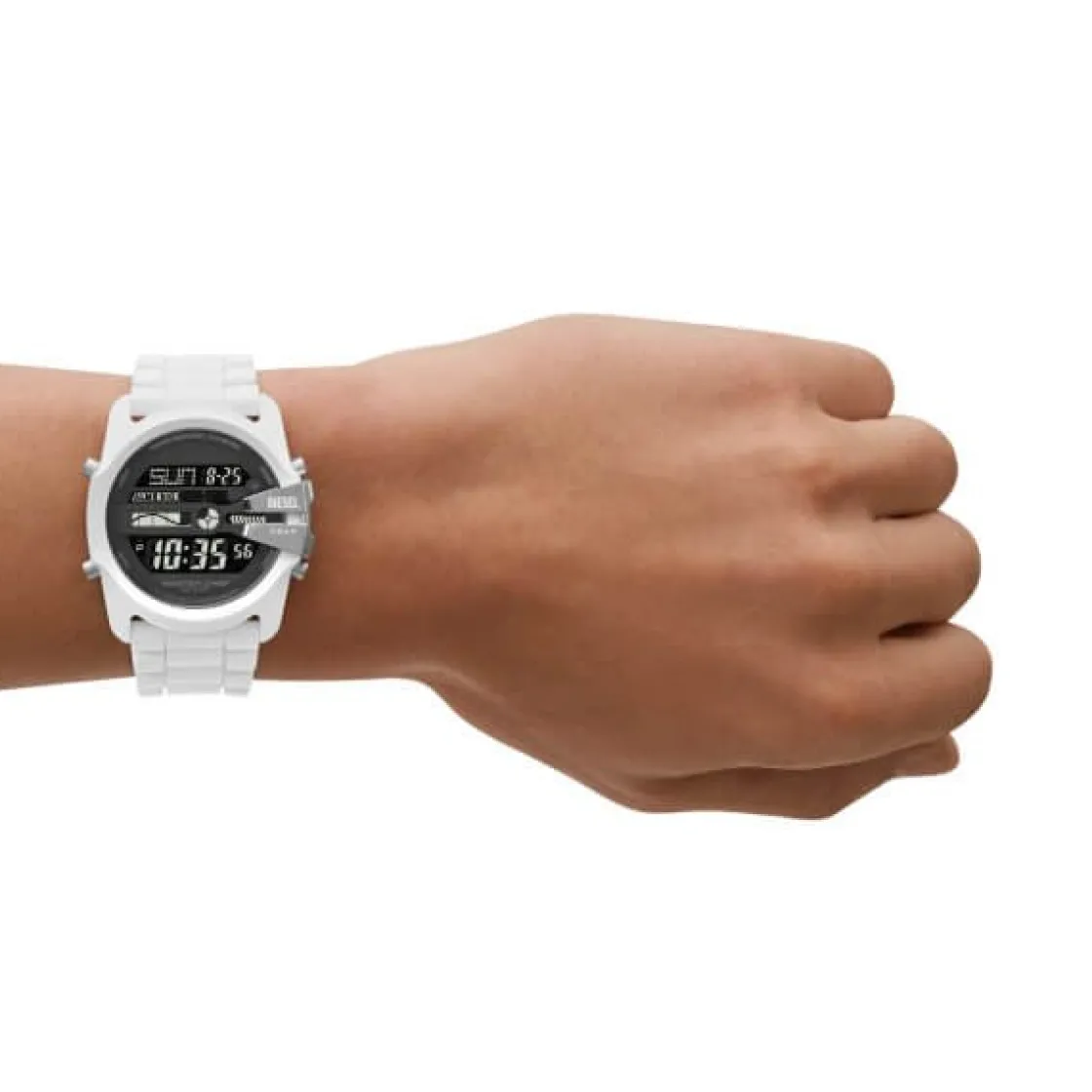 montre_diesel_master_chie_2-1.webp Homme Diesel Montre Master Chief DZ2157