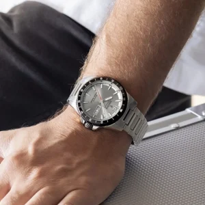 Homme Festina Montre Calendier Titane F20698/1