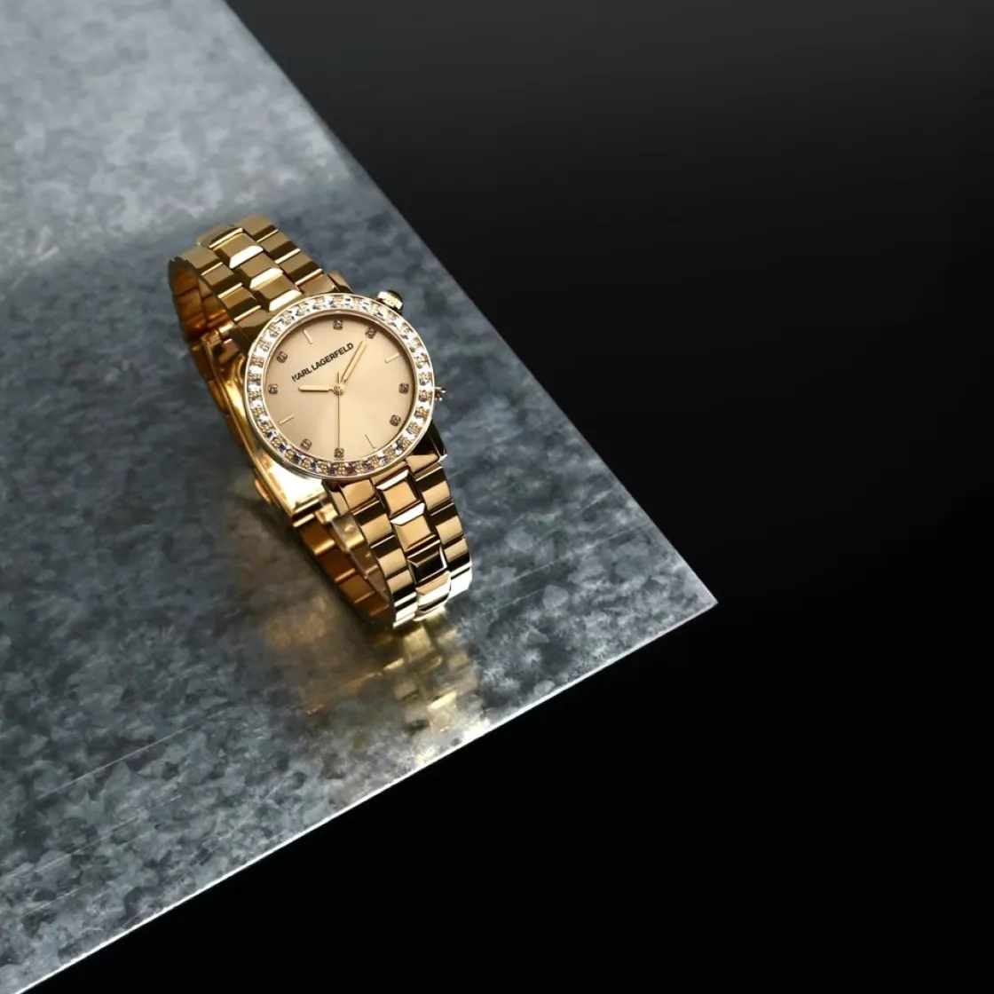 montre_karl_lagerfeld_cry_4.webp Femme Karl Lagerfeld Montre Crystals R0553100503