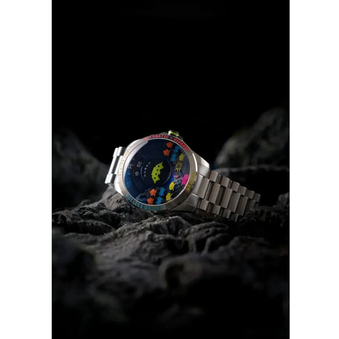 montre_nubeo_space_invade_4-2.webp Homme NUBEO Montre Space Invaders Straggler Blue Edition Limitée Automatique NB-6082-SI-22