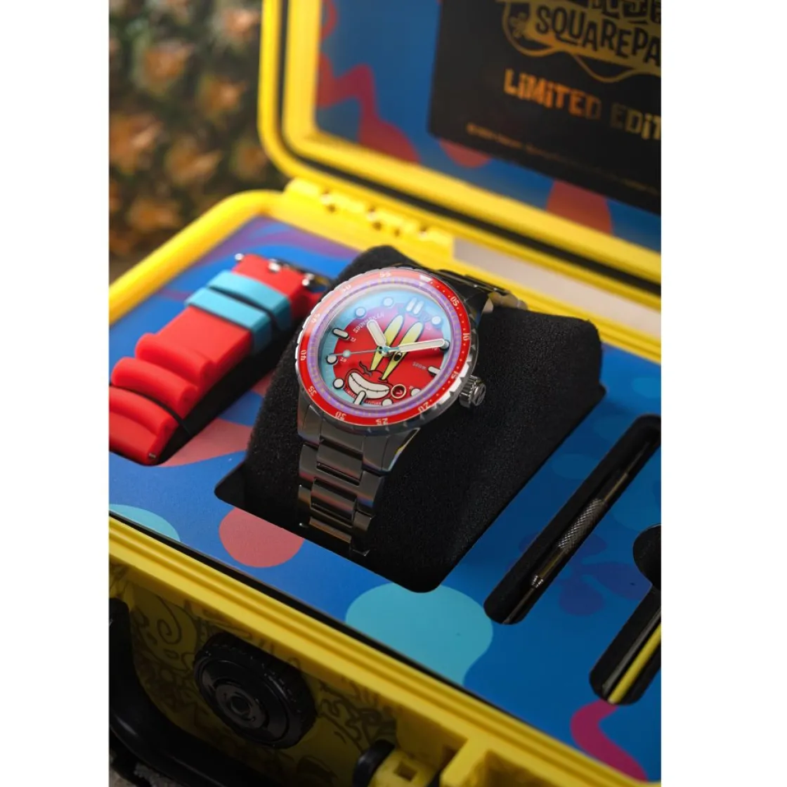 montre_spinnaker_hass_aut_17-1.webp Homme Spinnaker Montre Hass Automatic Spongebob Mr Krabs 25TH Limited Edition SP-5138-44